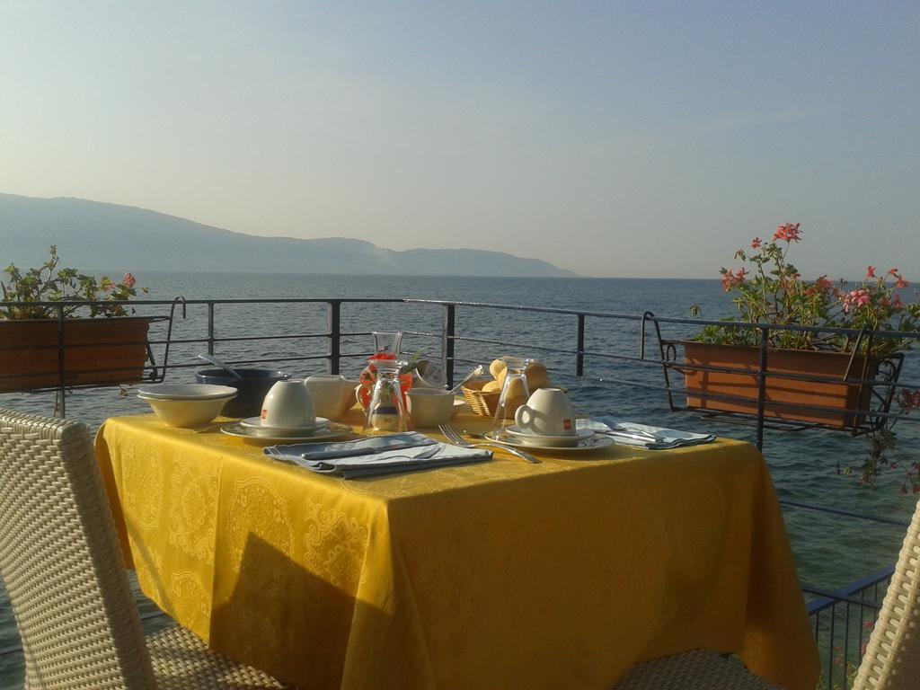 Villa Residence La Limonaia Gargnano Oda fotoğraf